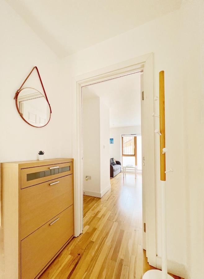 Lovely 1 Bedroom In South East Apartament *